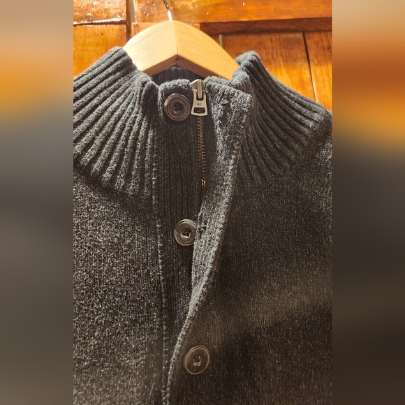 American Eagle 🦅 Outfitters Athletic Fit Large Deep Grey Sweater Men's - Picture 7 of 8